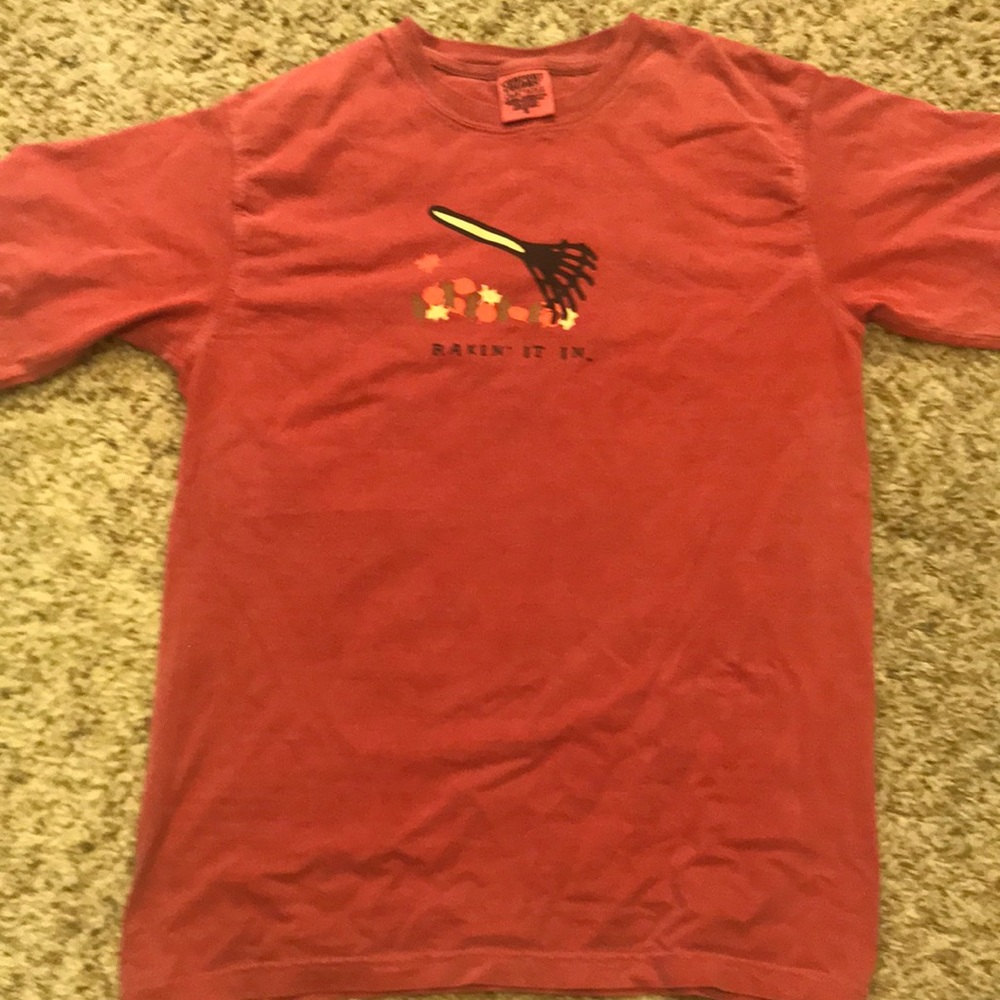 Rise colored t shirt